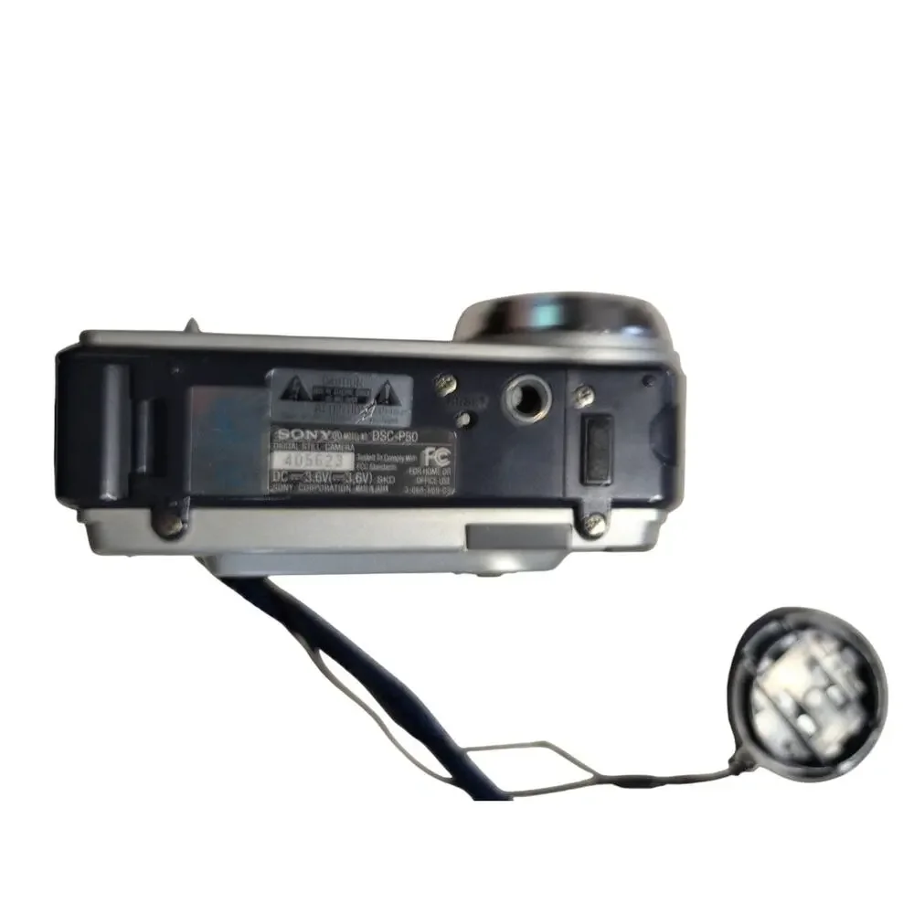 Sony cyber-shot DSC-P50 compact camera 2.1mp 3x optical 6x digital, silver